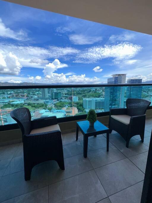 Luxury 2Br Apartment In Astria 605 テグシガルパ エクステリア 写真